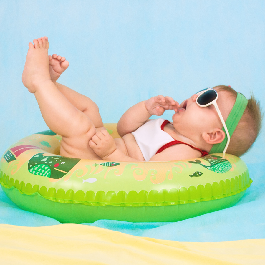 The 10 Best Swim Diapers of 2022, According to Reviews