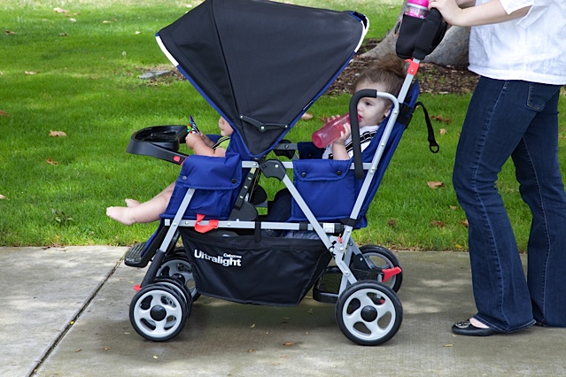 joovy ultralight sit and stand stroller