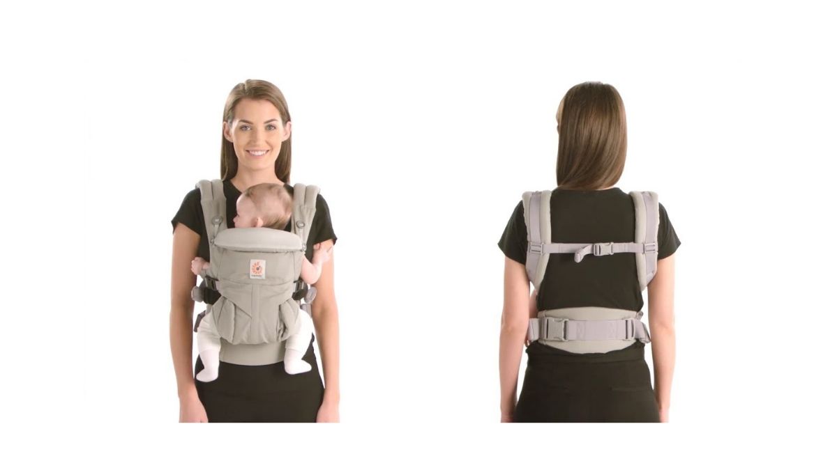 how to put on ergo baby carrier with infant insert