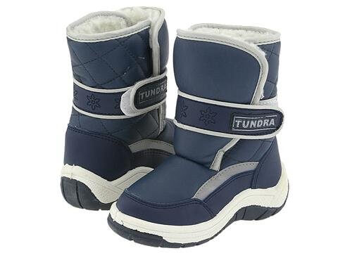 kids snow boots size 4