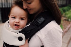 Nuna CUDL baby carrier