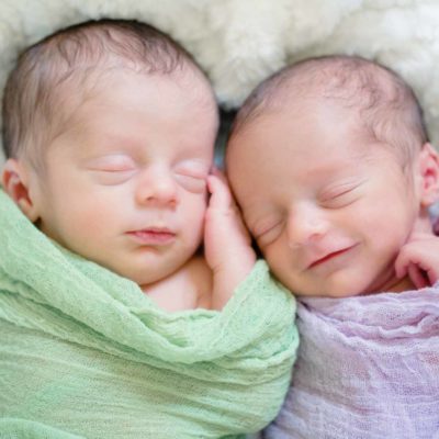 Newborn twins sleeping arrangements: best cribs, bassinets and more